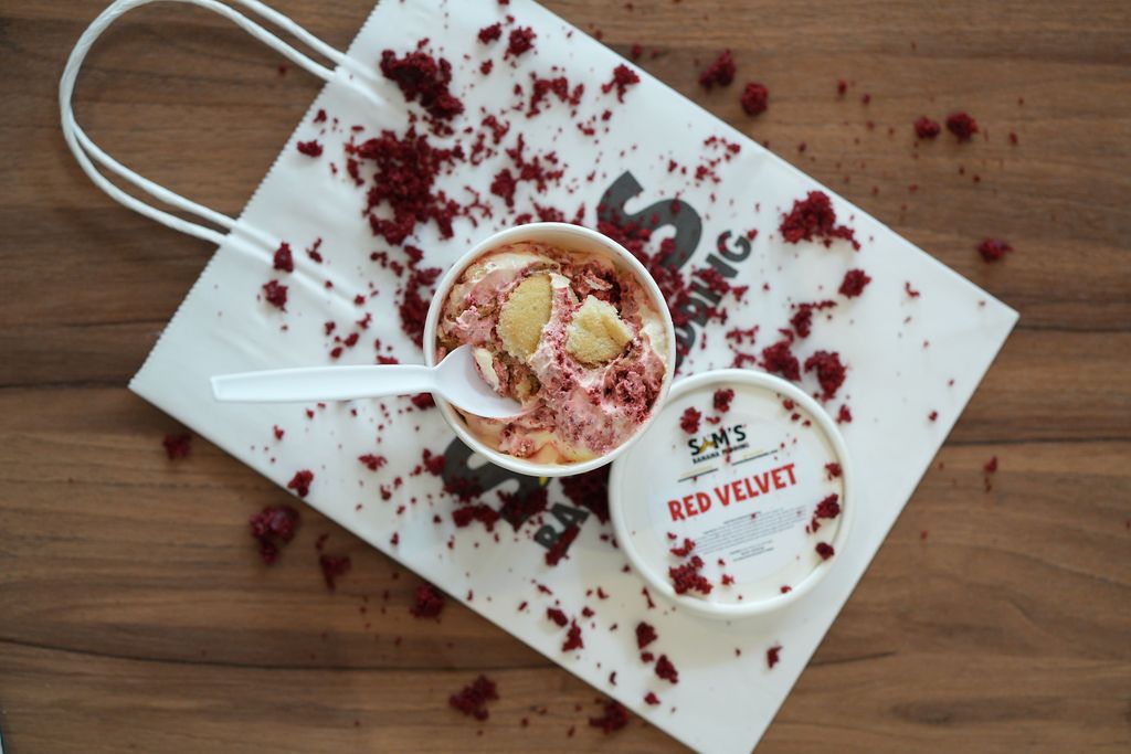 Red Velvet Banana Pudding